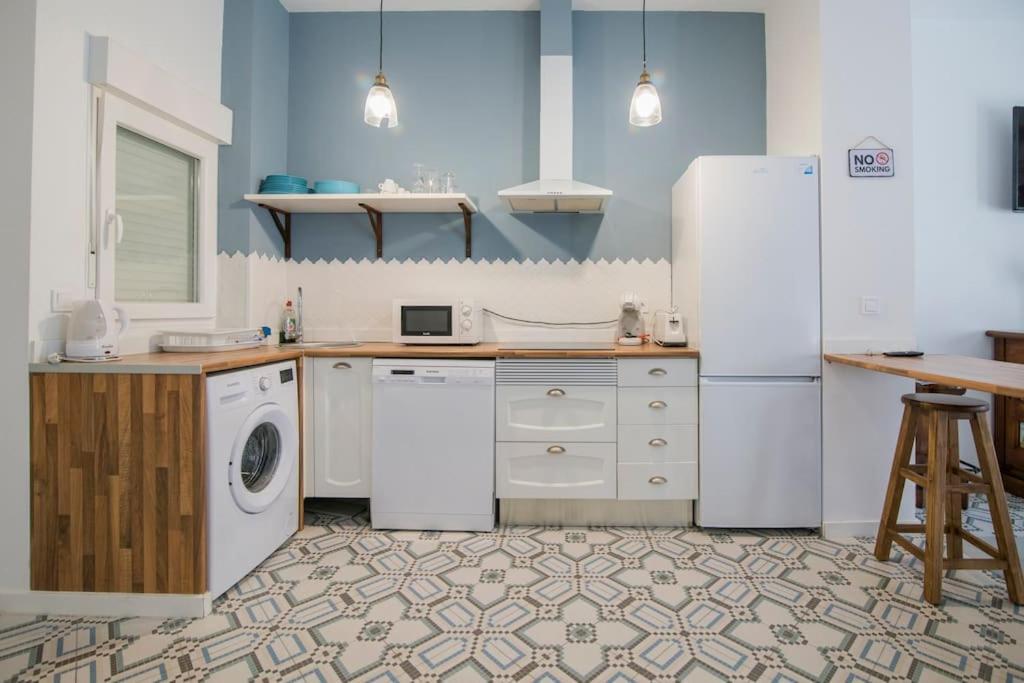 Cozy Flat In City Center Feel The Vibe Selfcheckin Valencia Kültér fotó